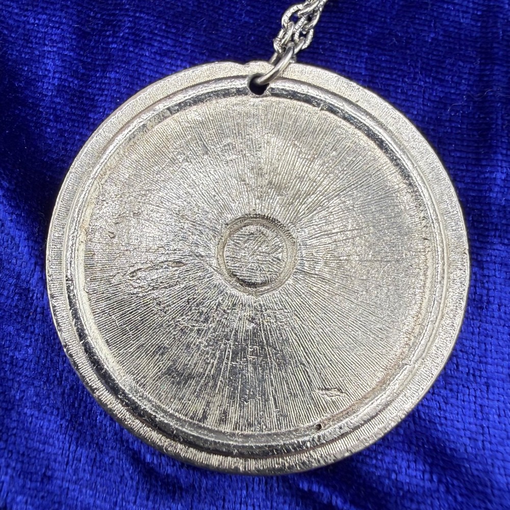 Vintage Egyptian Revival Necklace Silver Tone READ 24" - Picture 4 of 8